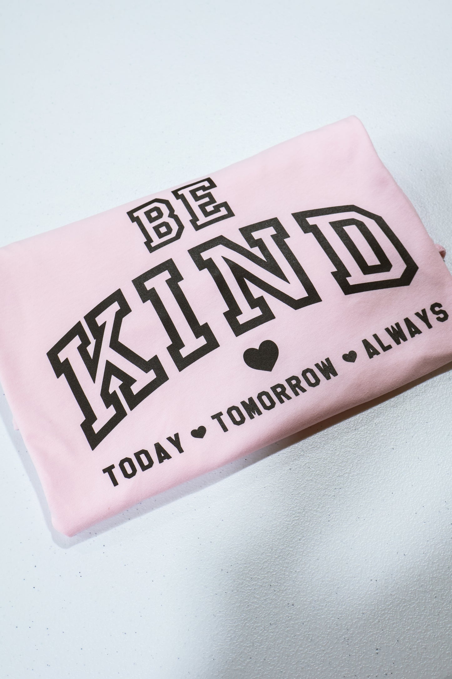 Be Kind- Light Pink
