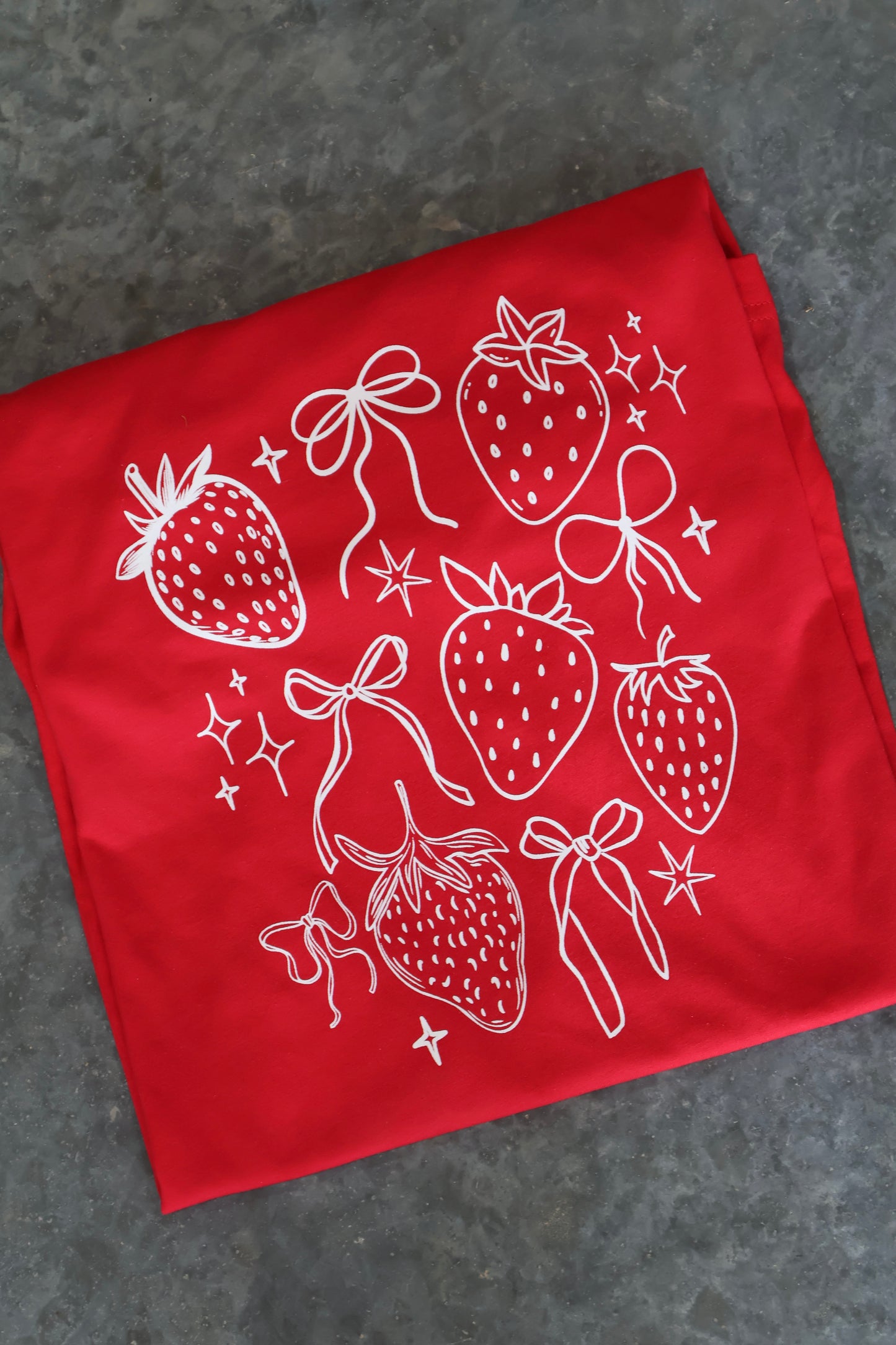 Strawberry & Bows- Red