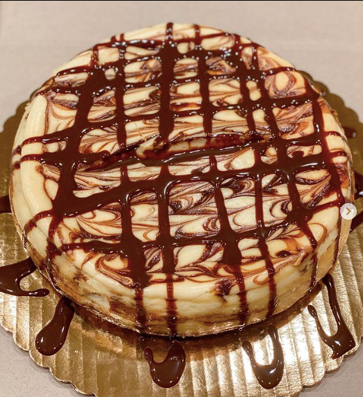 Round Cheesecake