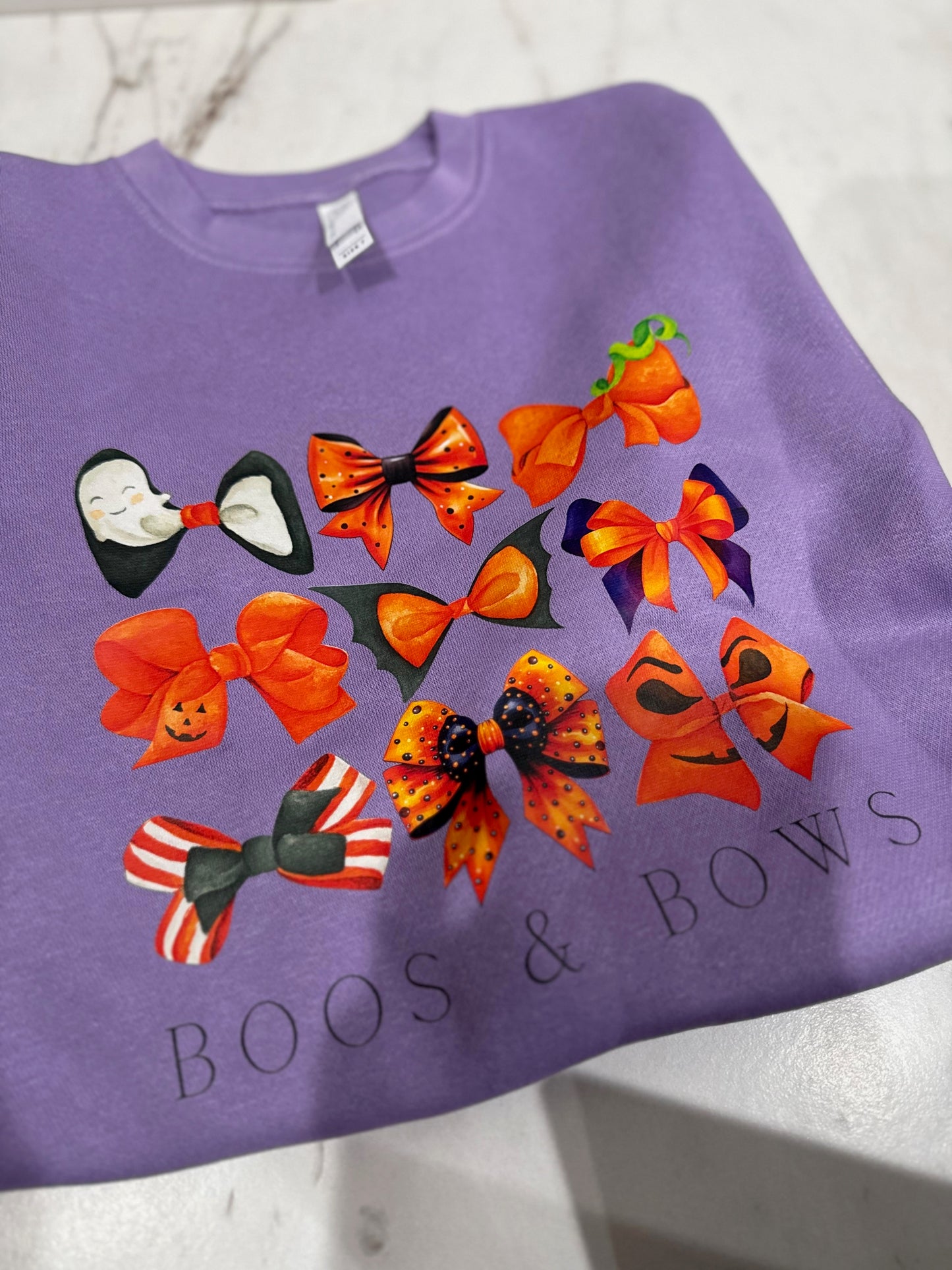 Boos & Bows Sweatshirt- Size 7 (LITTLE GIRL)